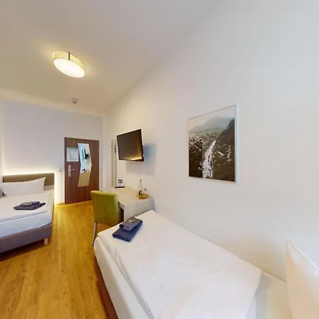 Am Stadtpark Otel 3*